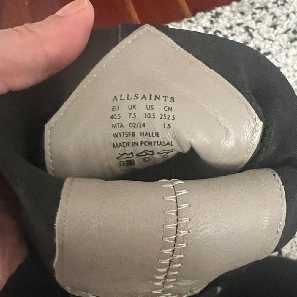 AllSaints Hallie Lug Sole Chelsea Boots - Picture 6 of 6